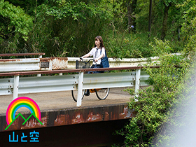 「前略…死ぬほどムカつくおじさんに犯されたいん…です」お母さんも親友の久美も知らない私がいるよ…花狩まい　サンプル画像04